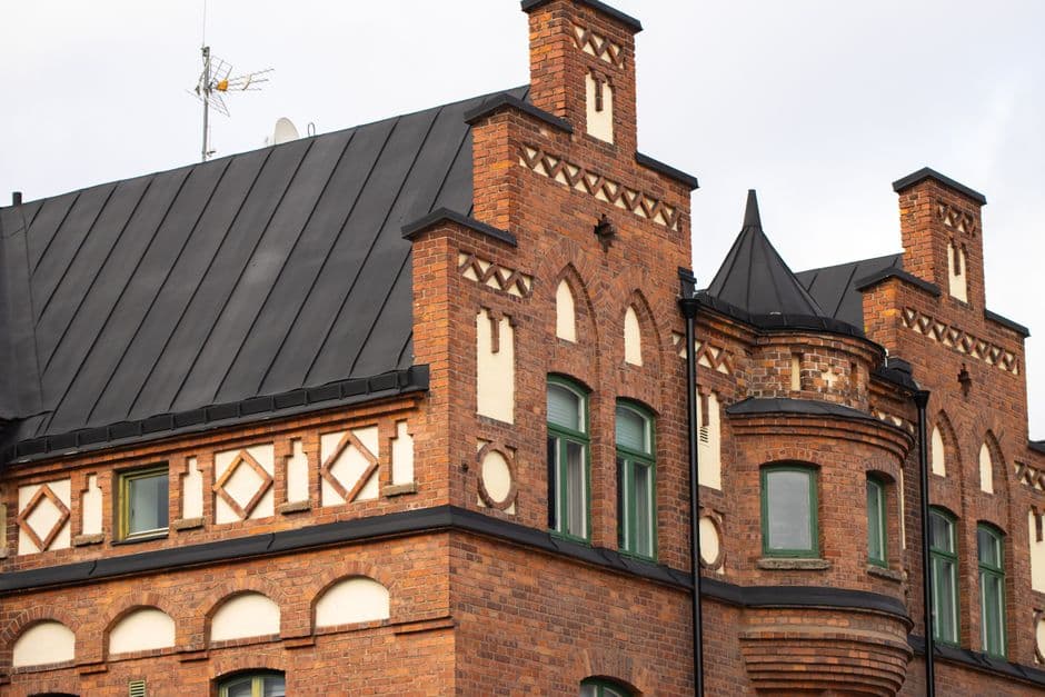 restored historic brick facade after tuckpointing