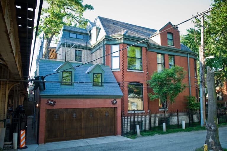 Exploring Chicago’s Architectural Styles Through Time