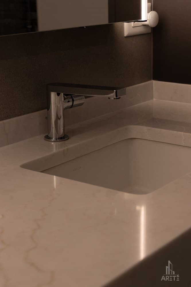 Chicago Lincoln Park Bathroom Renovation - White Quartz Vanity a - Arete' Chicago Lincoln Park Bathroom Renovation - White Quartz Vanity a
