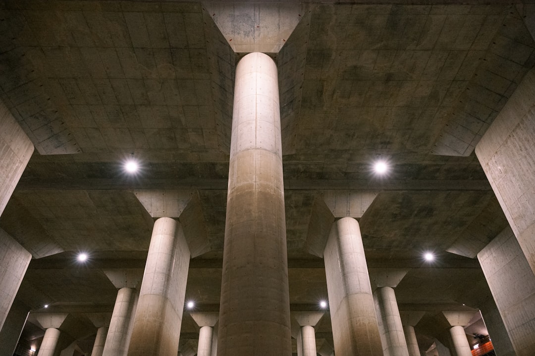high-rise concrete column structure